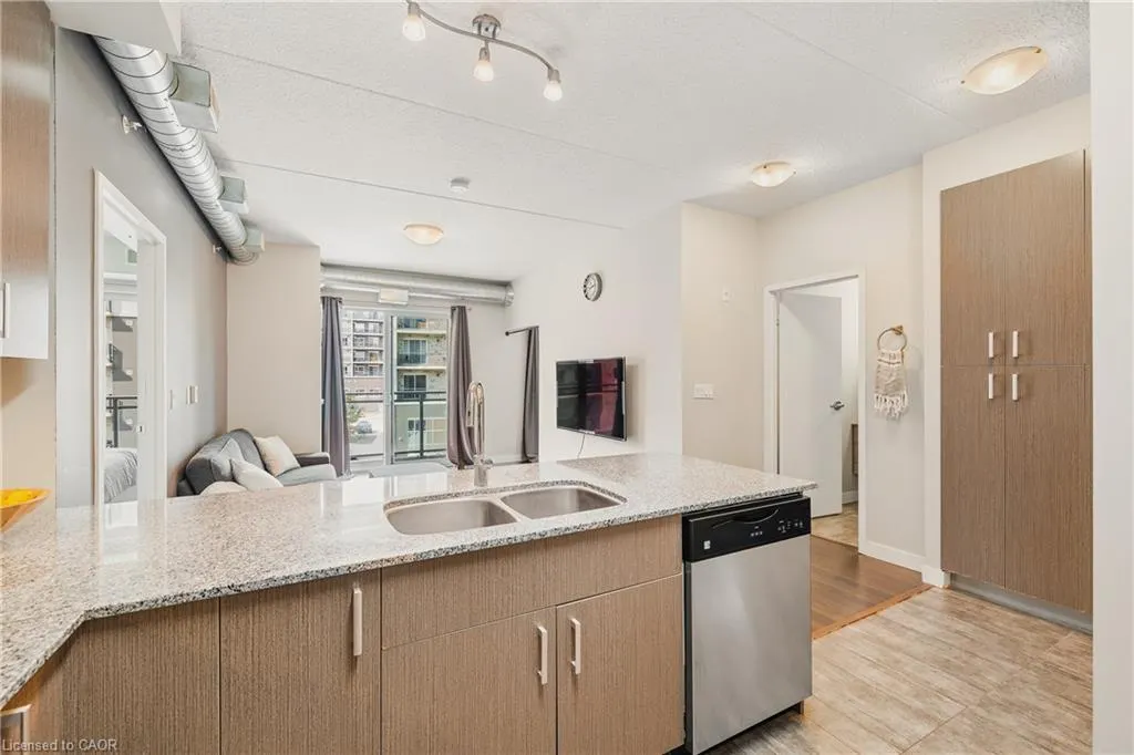 62 Balsam Street, #H302