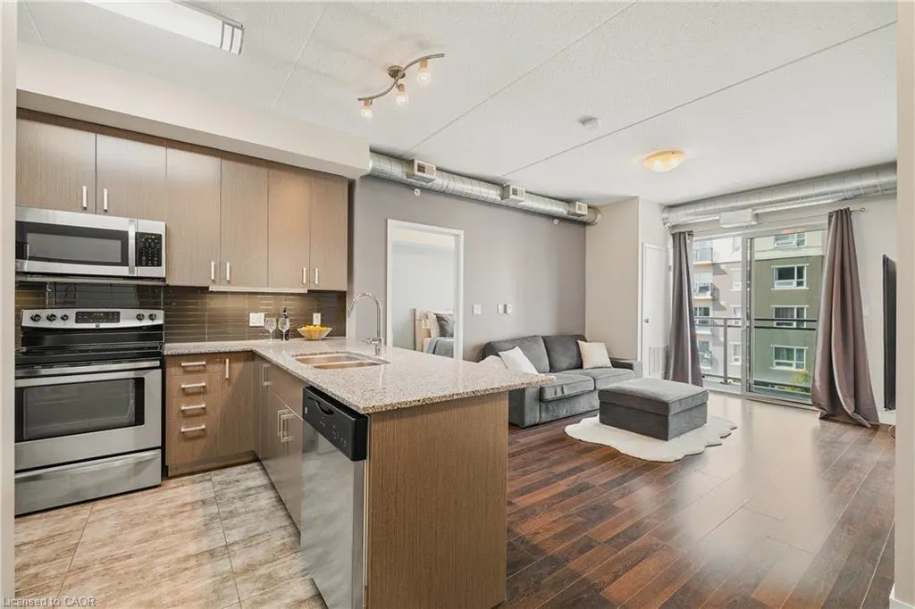 62 Balsam Street, #H302