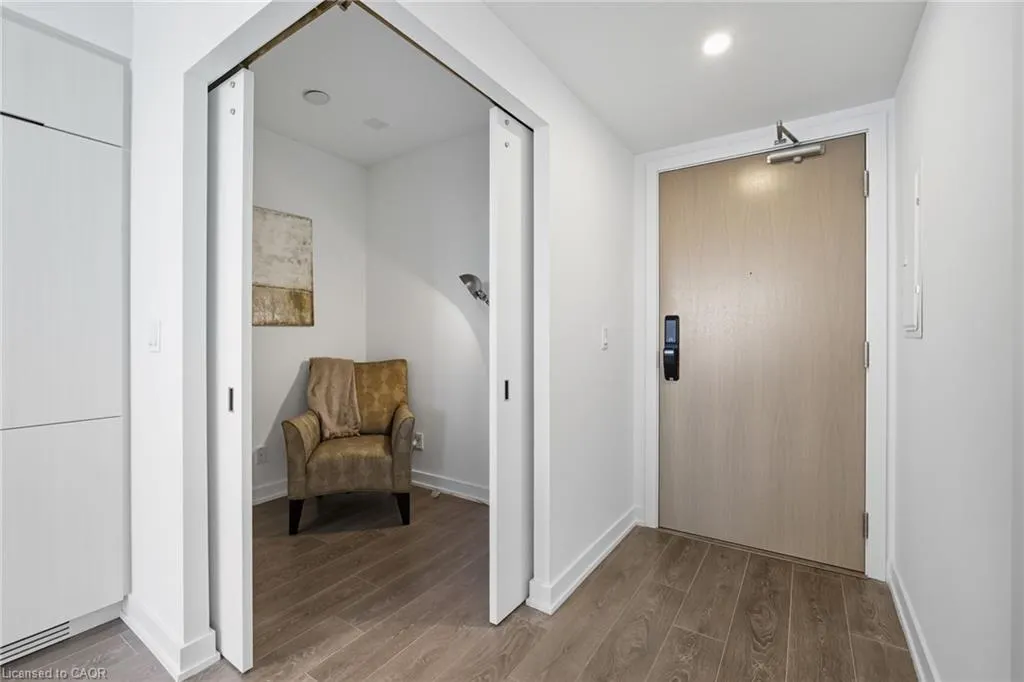 370 Martha Street, #1805
