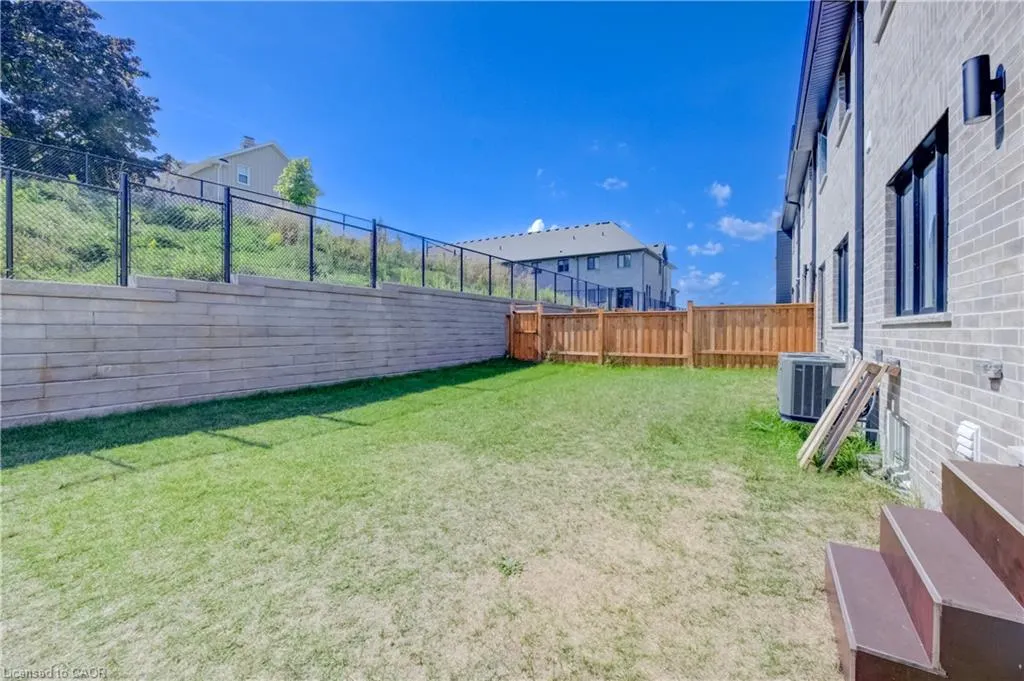 16 Sandstone Street