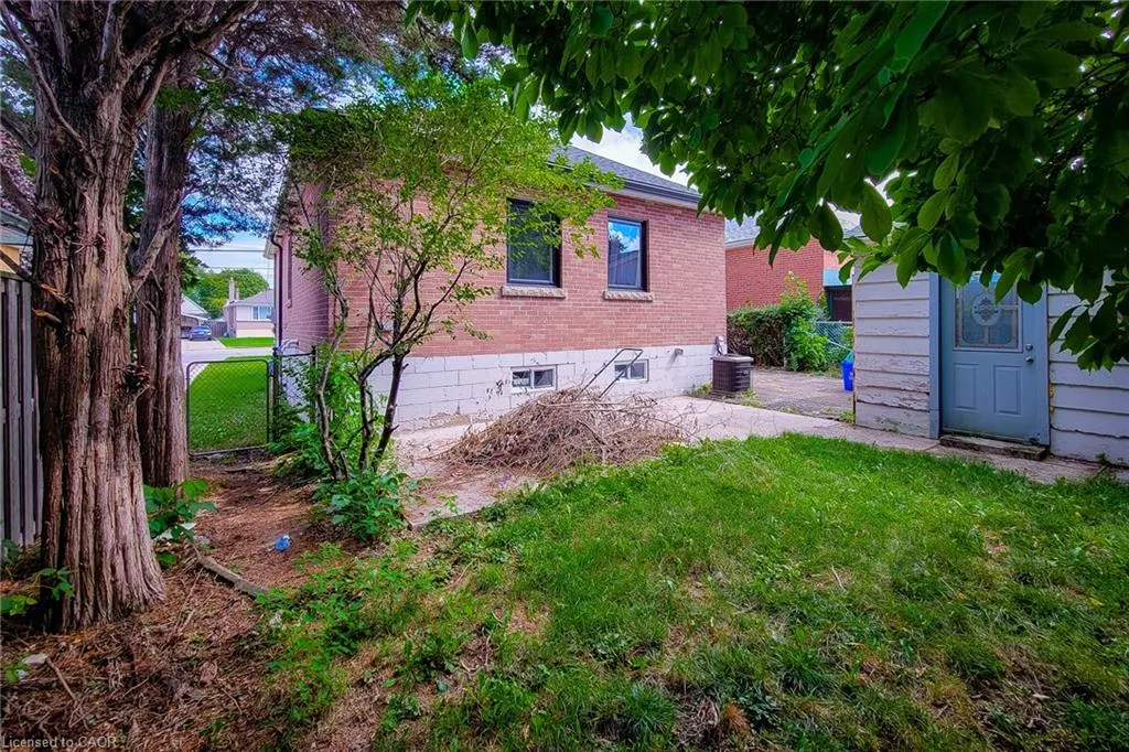 642 Upper Sherman Avenue