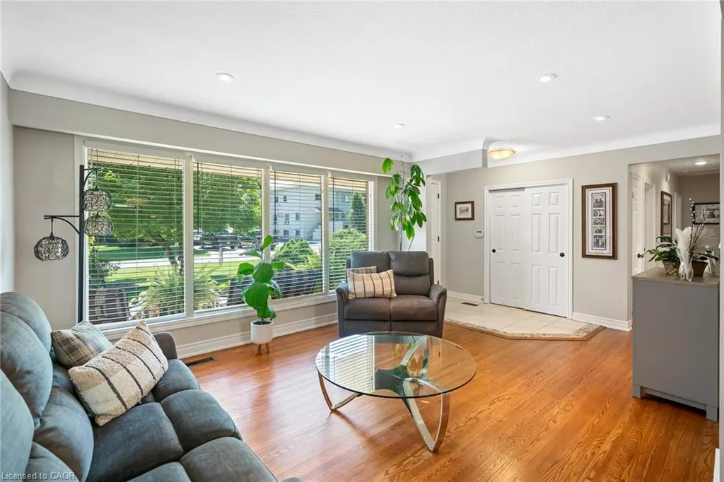 7 Kamla Drive