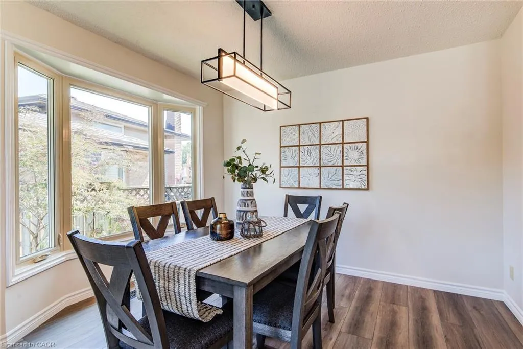 463 Thorndale Drive