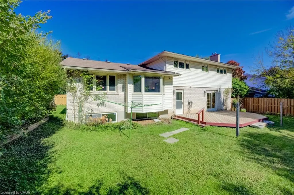 15 Buttonwood Drive
