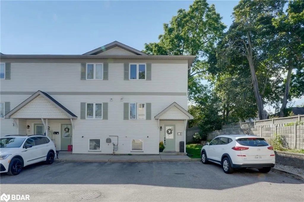 440 Yonge Street, #A4