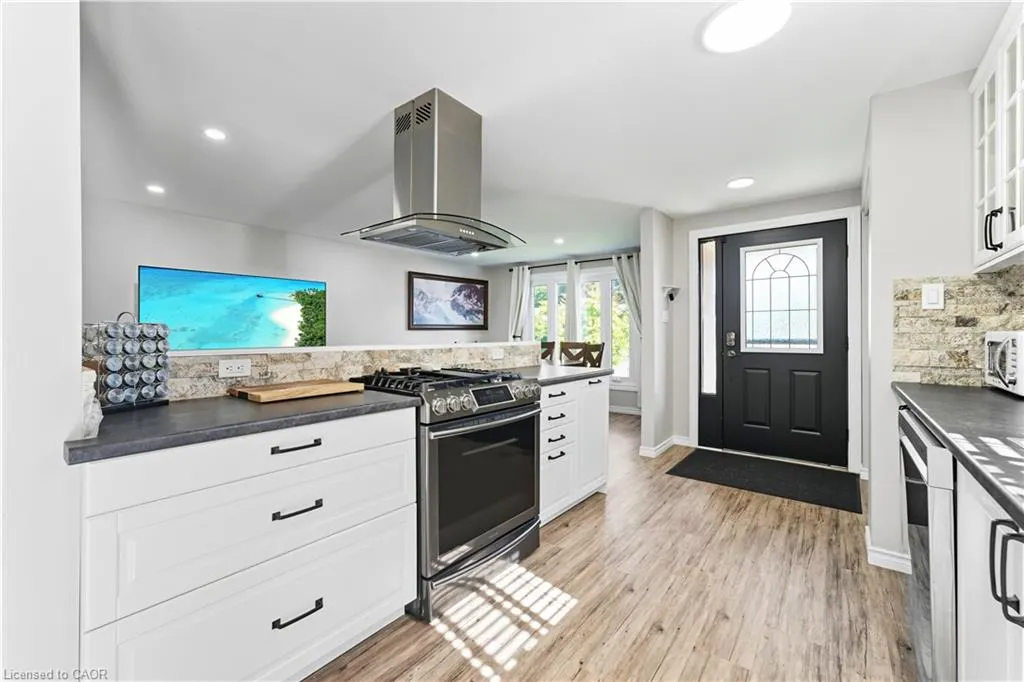 117 Northlake Drive, #A