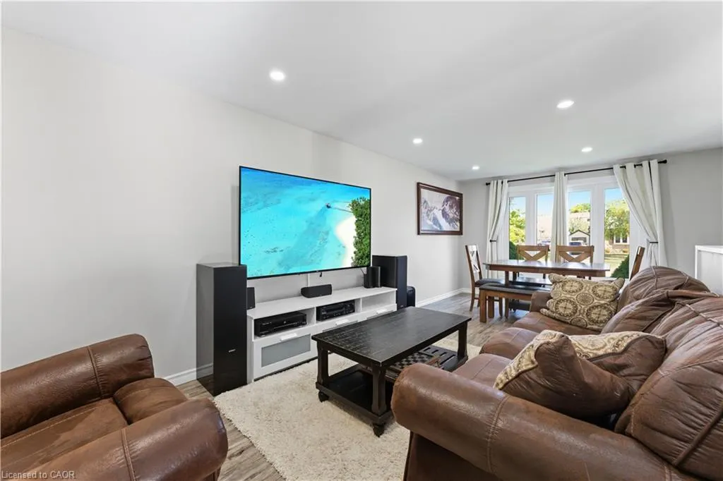 117 Northlake Drive, #A