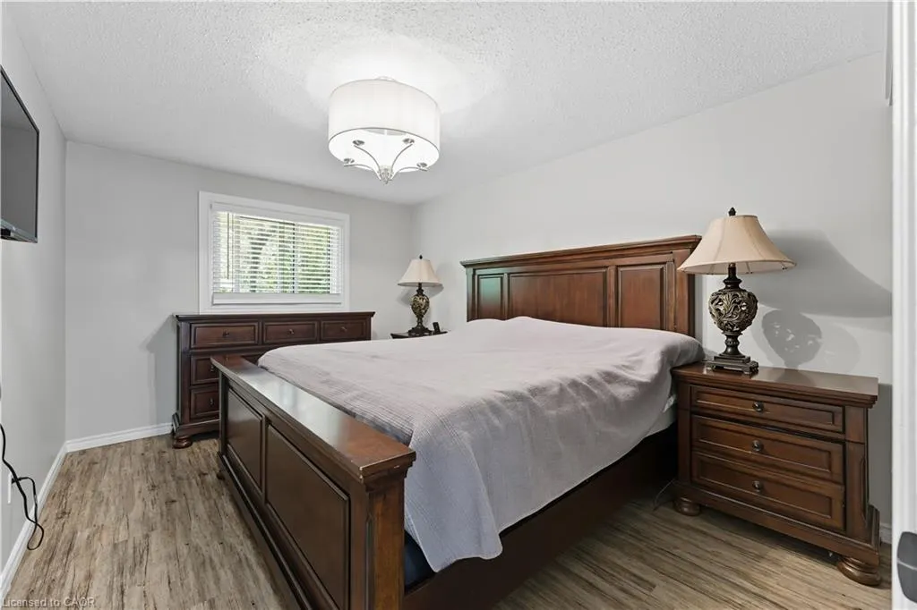 117 Northlake Drive, #A