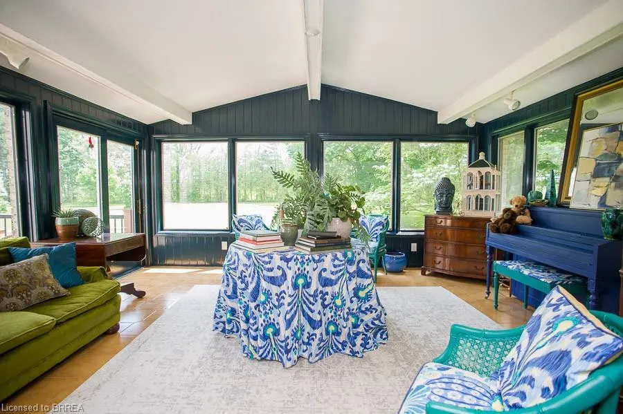 92 Highland Drive