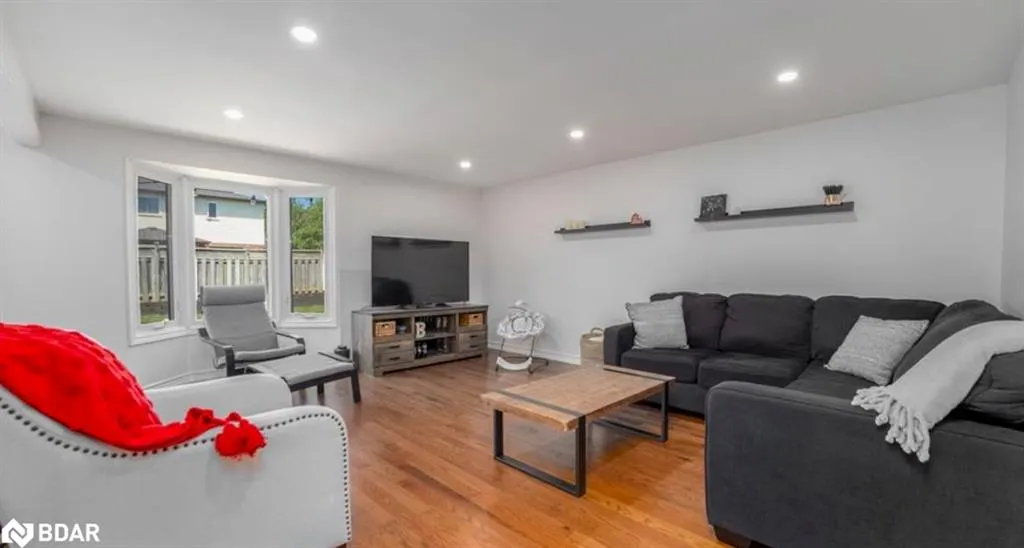 47 Ruffian Road
