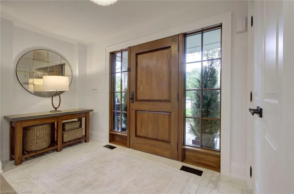 1543 Point-O-Woods Road