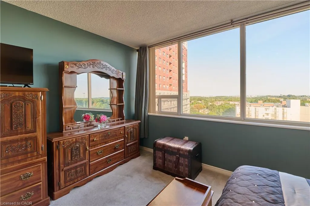 3227 King Street, #909