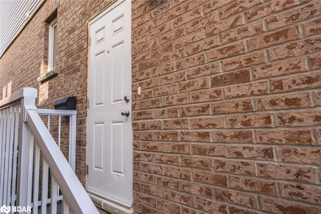 17 Wagner Crescent, #Lower