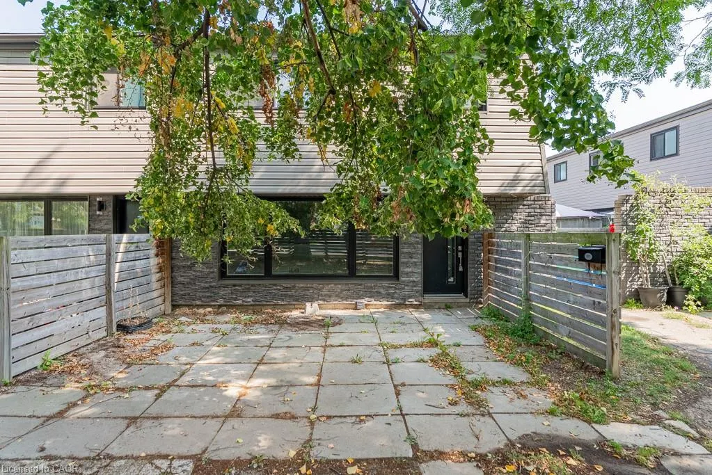 250 Montmorency Drive, #207