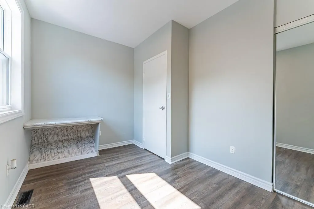 250 Montmorency Drive, #207