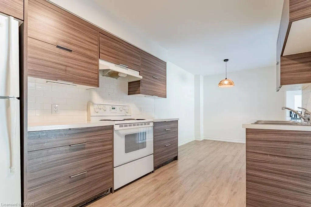 250 Montmorency Drive, #211