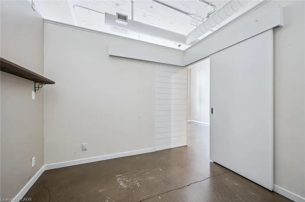 410 King Street W, #116