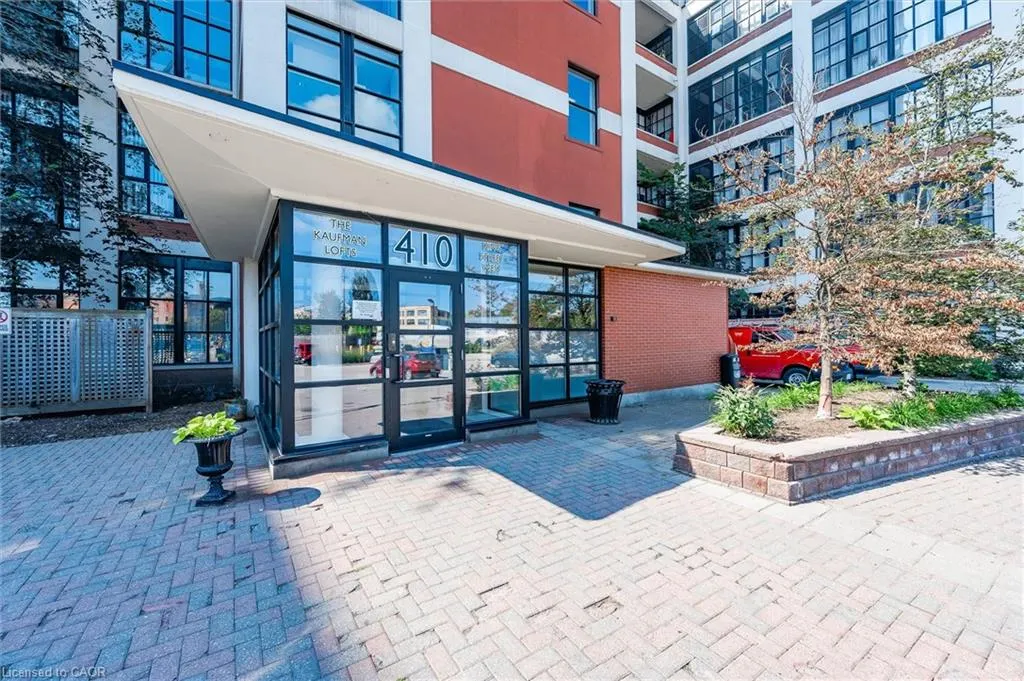 410 King Street W, #116
