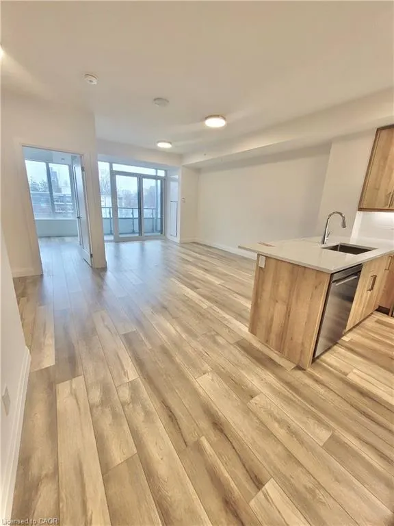 500 Brock Avenue, #404