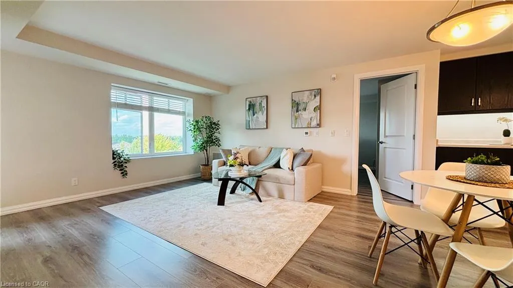 778 Laurelwood Drive Drive, #410