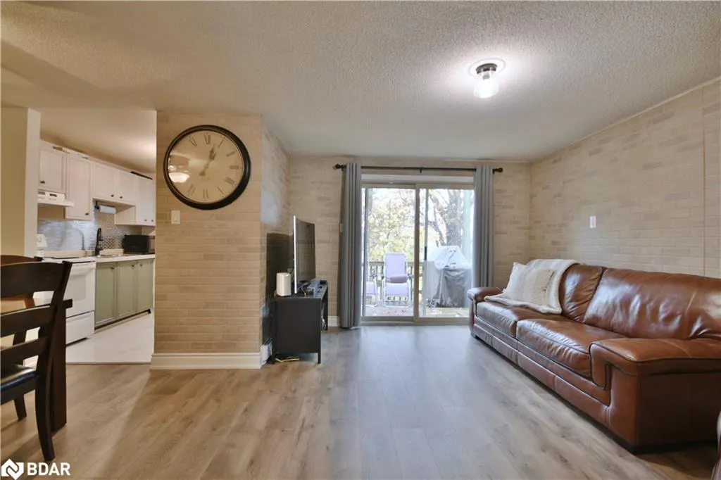 11 Pheasant Trail