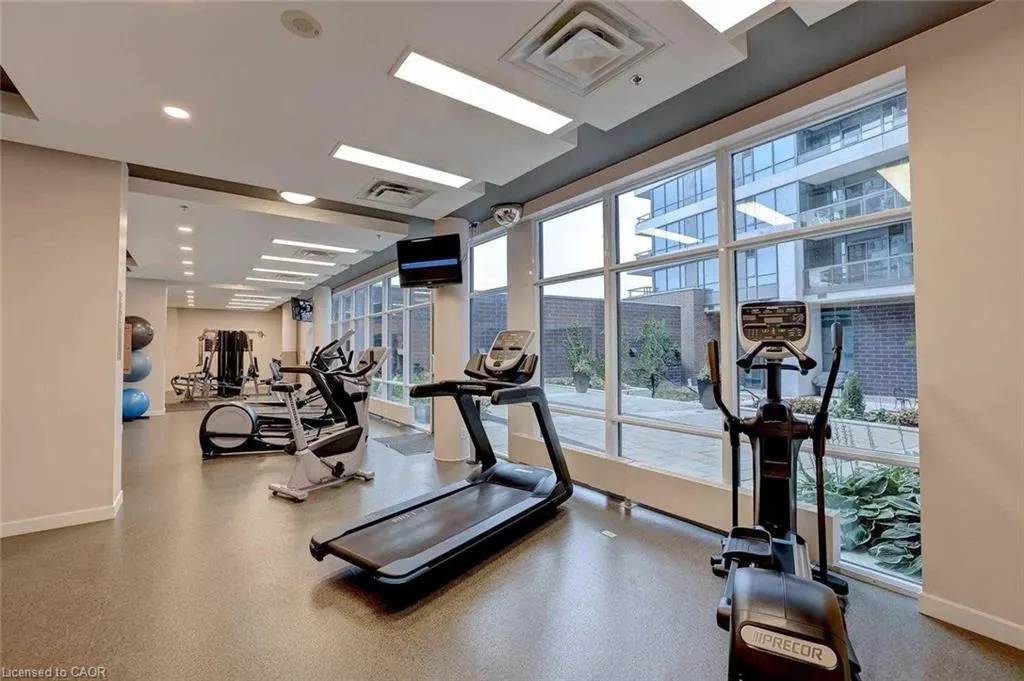 1 Hurontario Street, #1606