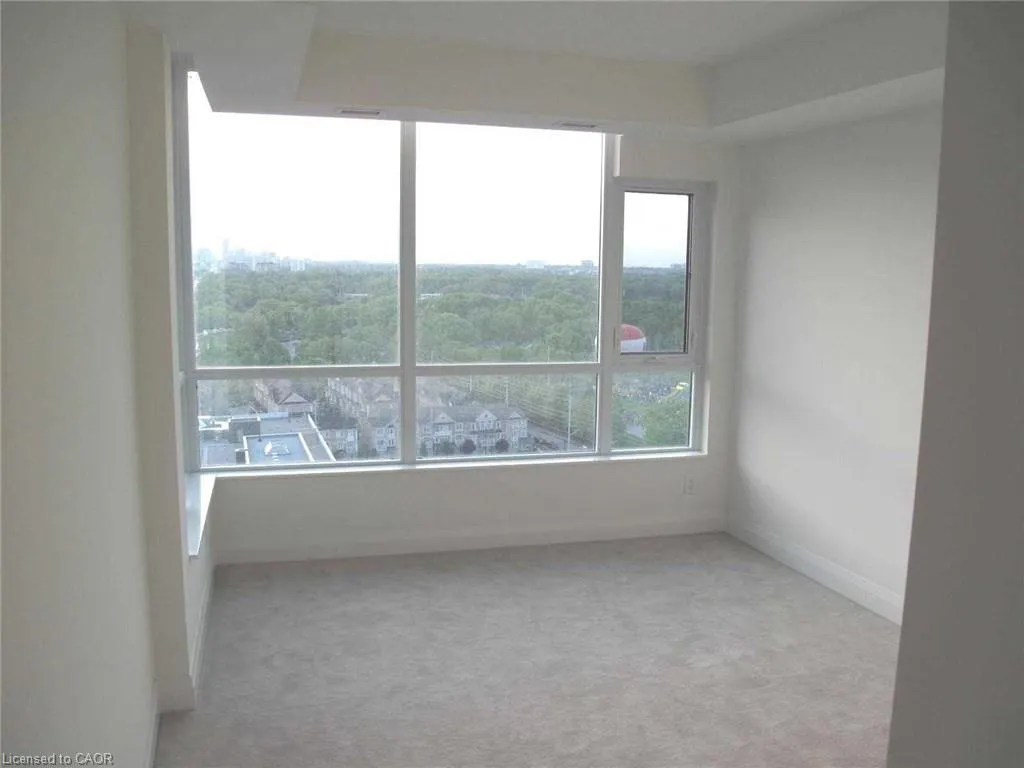 1 Hurontario Street, #1606