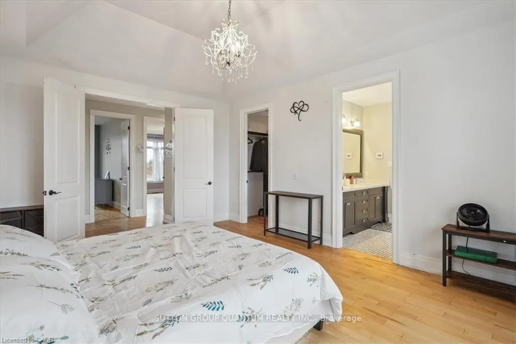 71 Maltby Road E