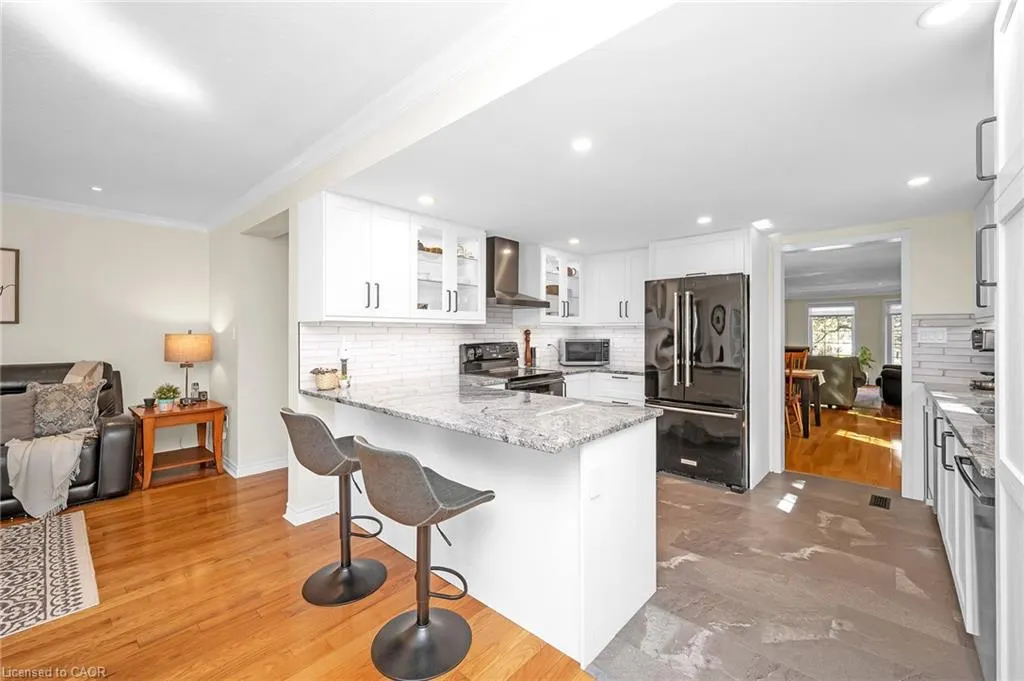 22 Waterford Crescent