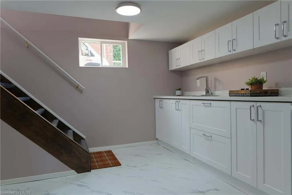 39 Cloverhill Road
