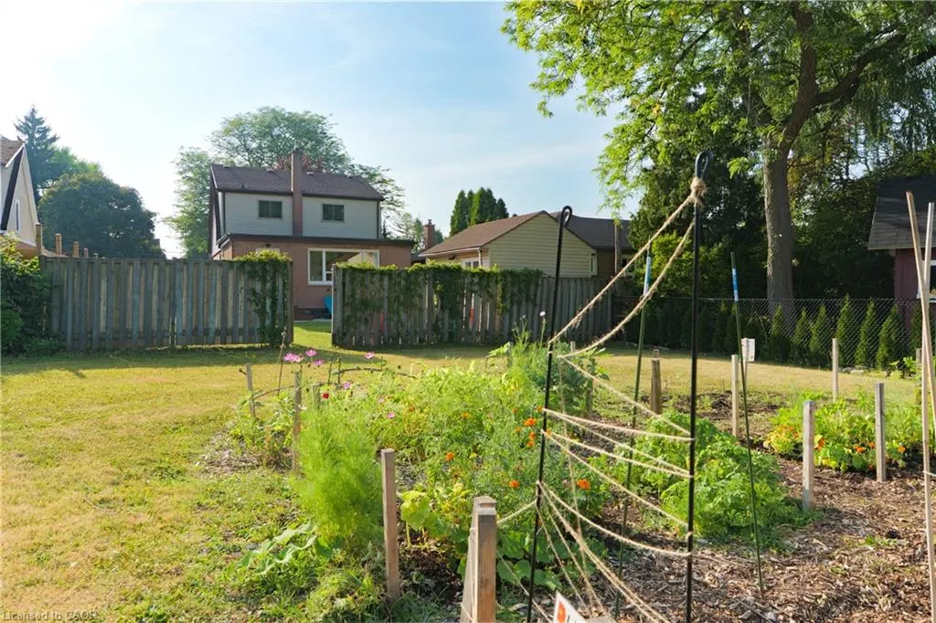 39 Cloverhill Road