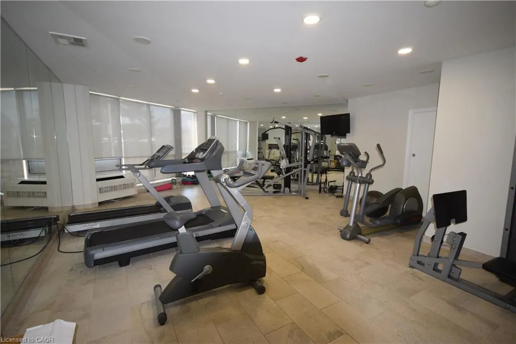 1600 Keele Street, #8