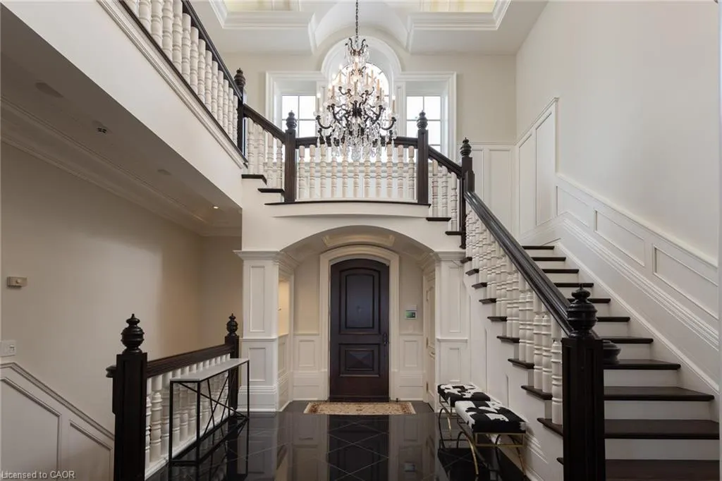 1092 Argyle Drive