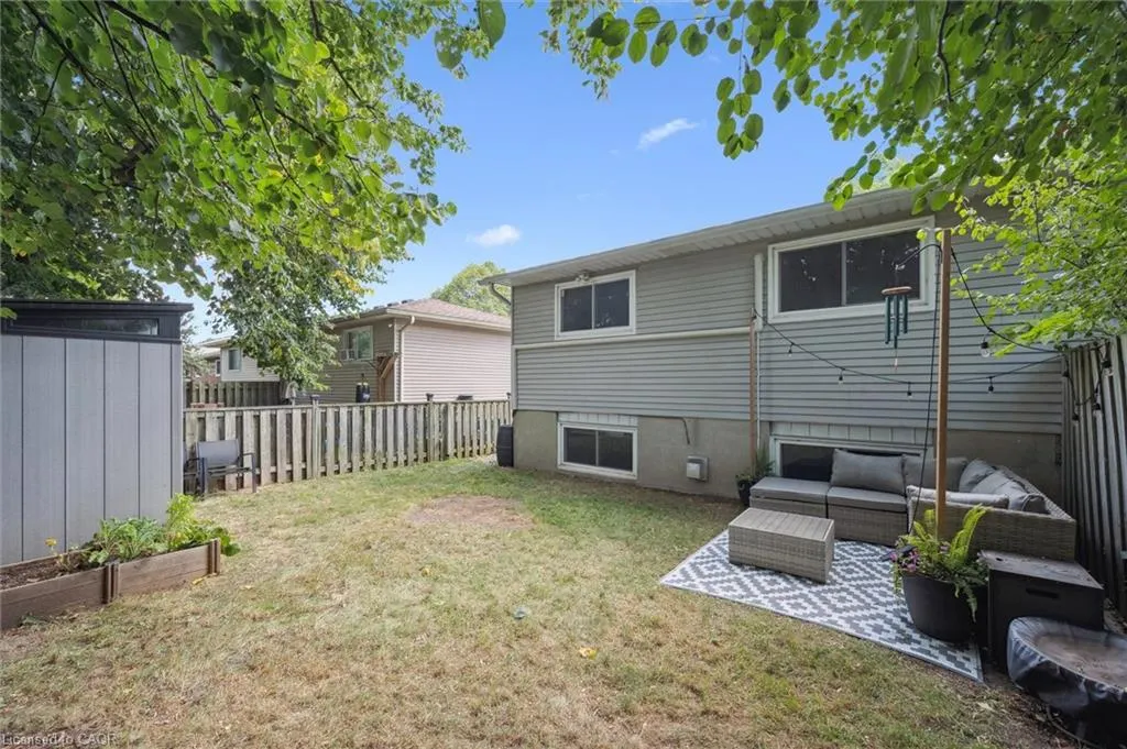 427B Dayna Crescent