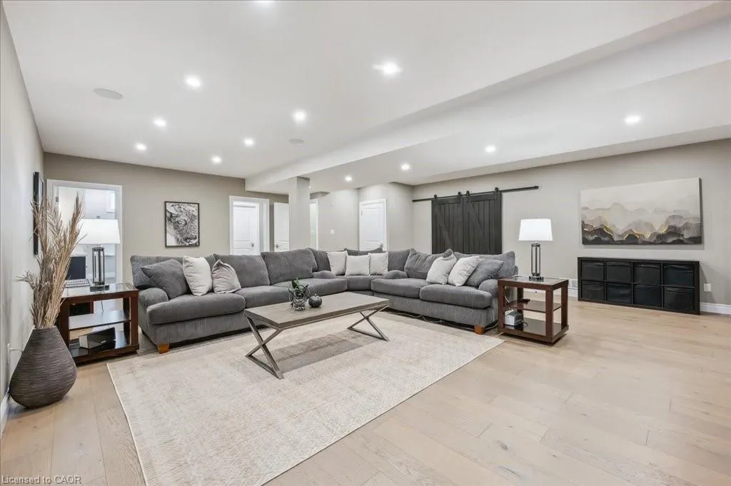 51 Ariss Glen Drive