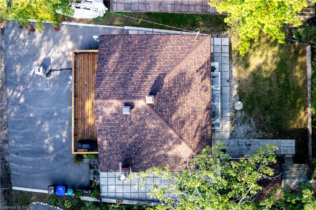 11 Glen Avenue S