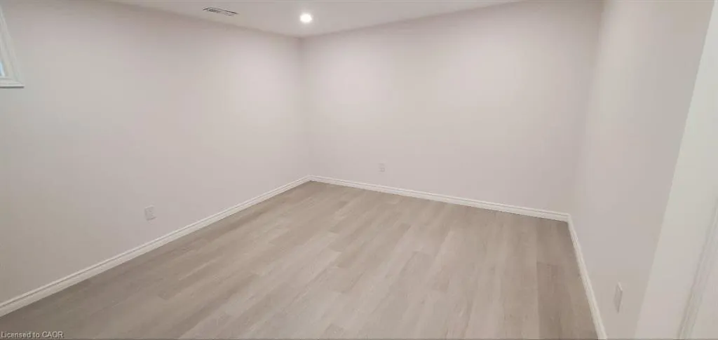 60 Champlain Avenue, #Main Floor