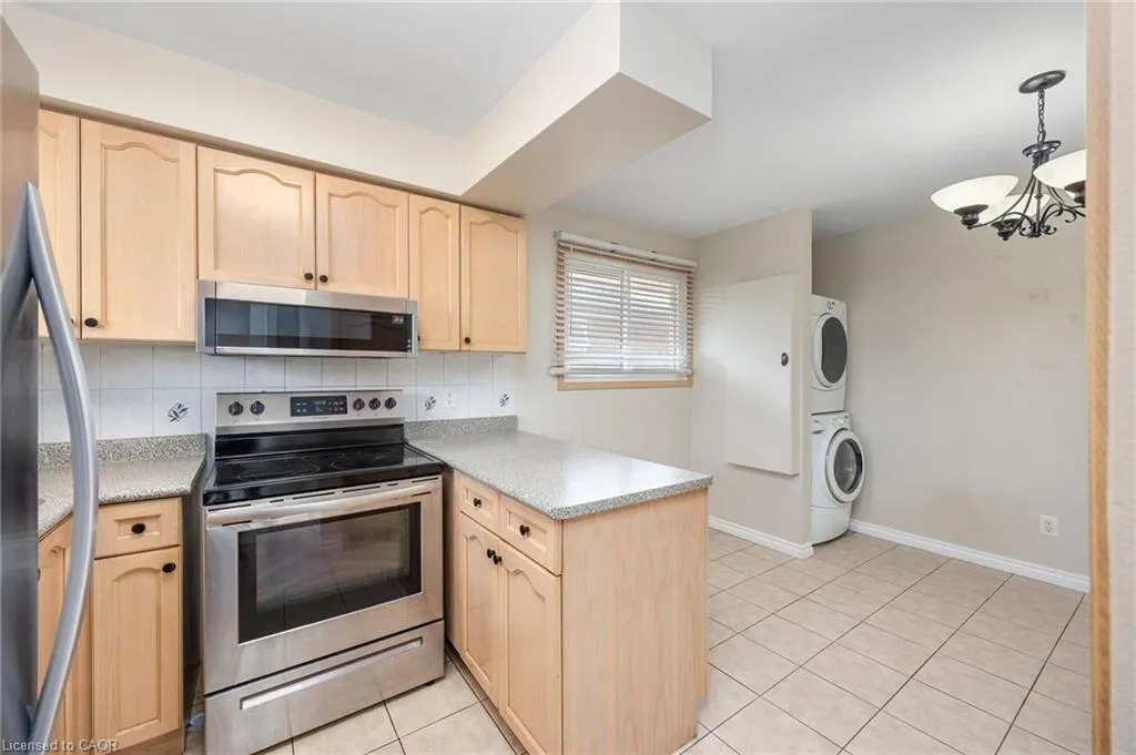 60 Champlain Avenue, #Main Floor