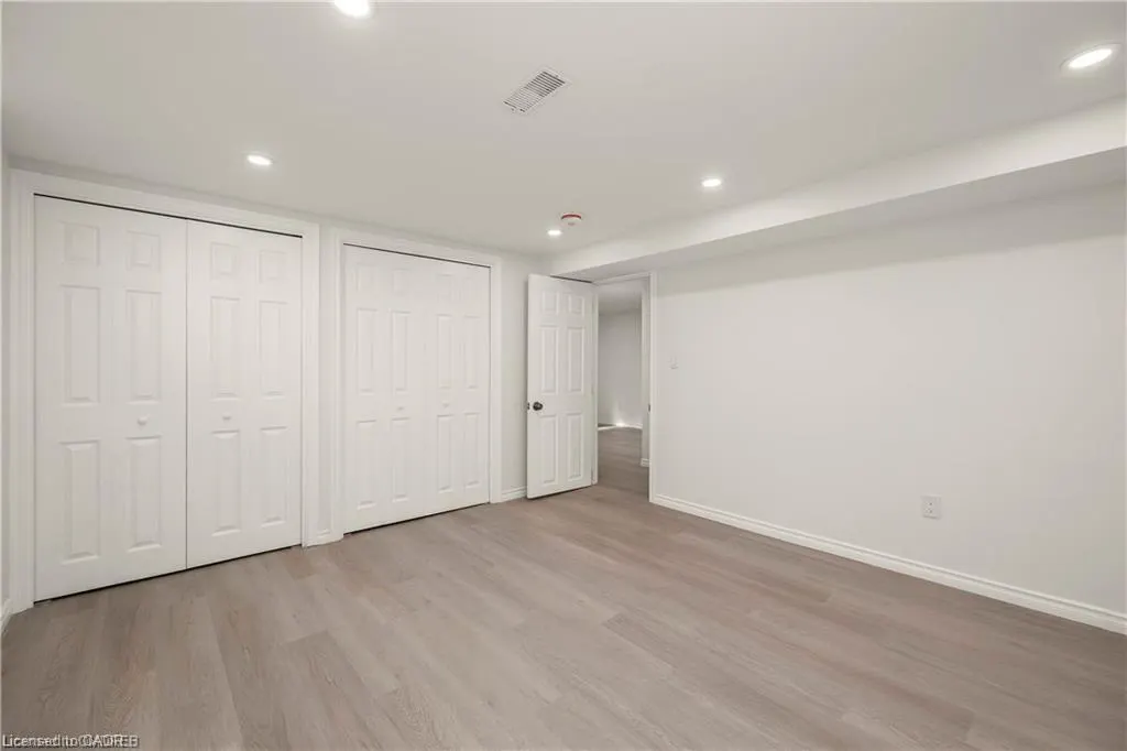 60 Champlain Avenue, #Main Floor