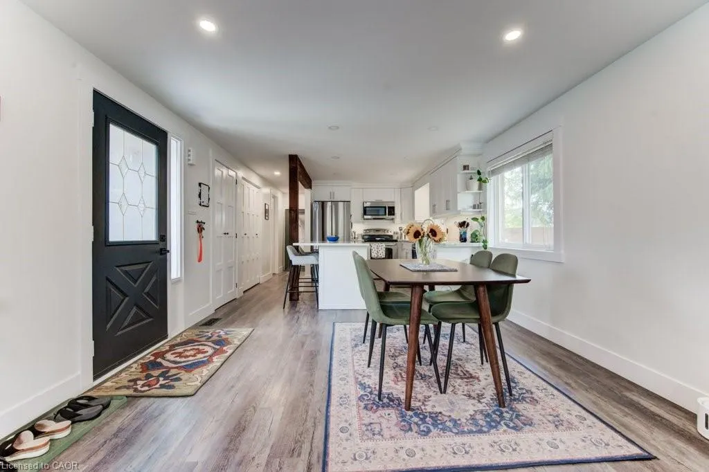 122 Kovac Road, #Upper