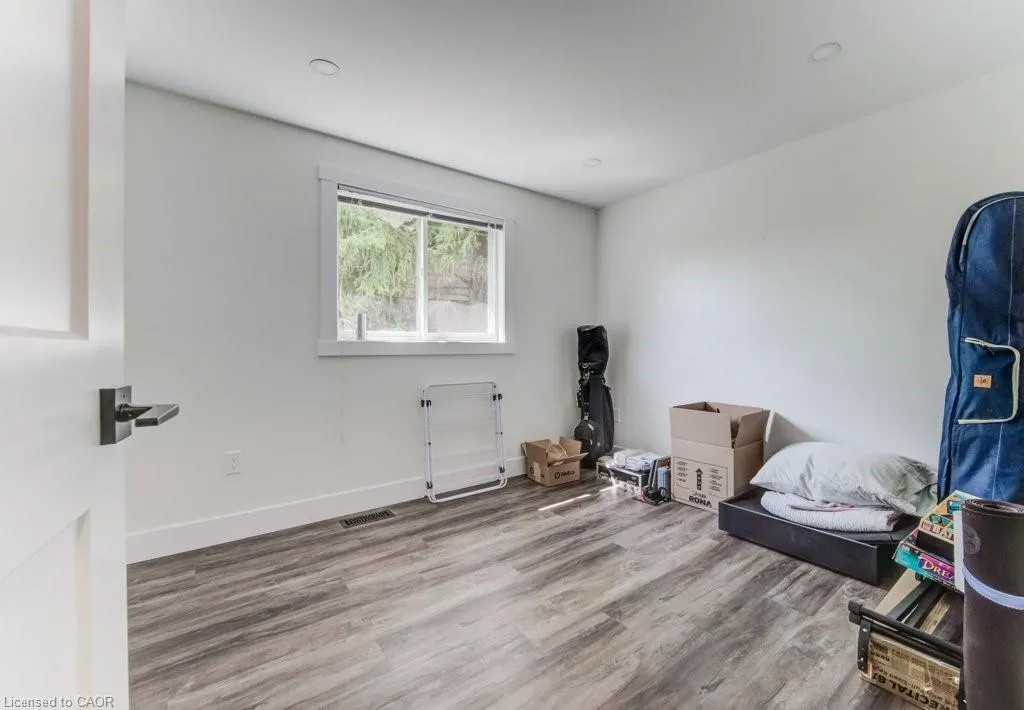 122 Kovac Road, #Upper