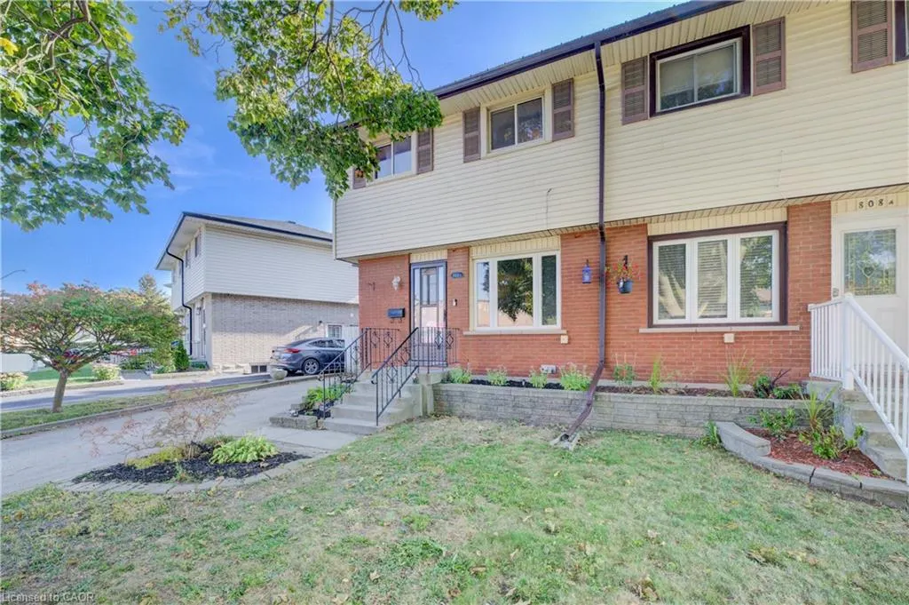 808 Walter Street, #B