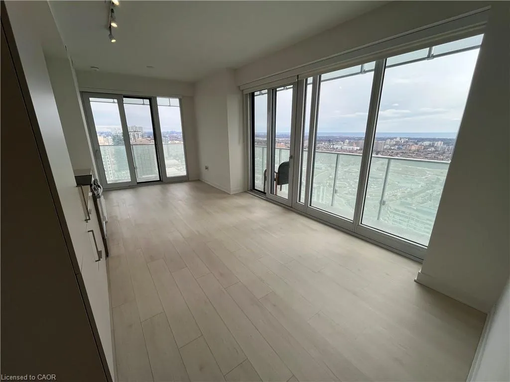 3900 Confederation Parkway, #3403