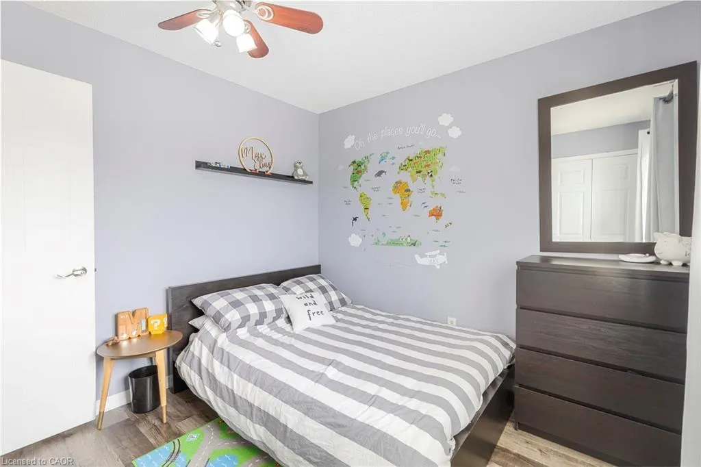 2213 Hunt Crescent