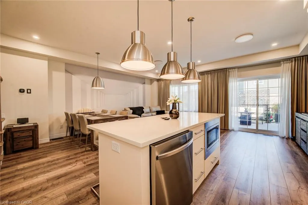 350 Oloane Avenue Abbey, #43