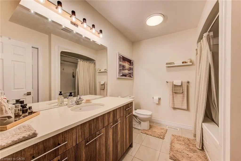 350 Oloane Avenue Abbey, #43