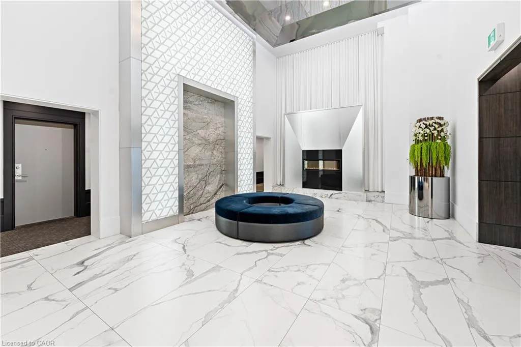 16 Concord Place, #519