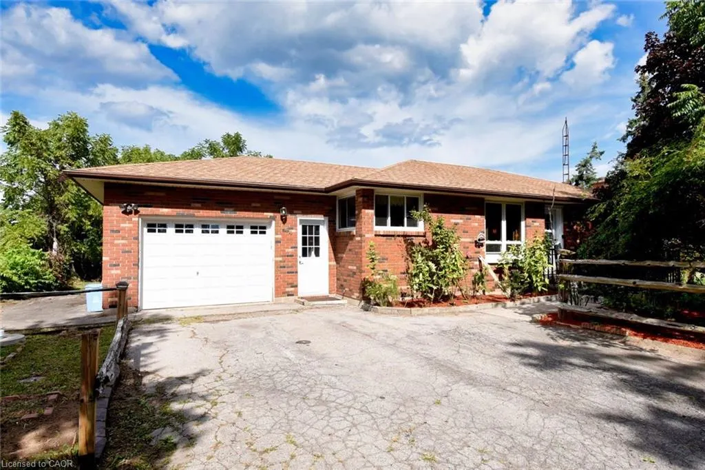 1164 Golf Club Road