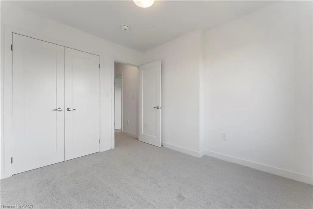 940 St. David Street N, #80