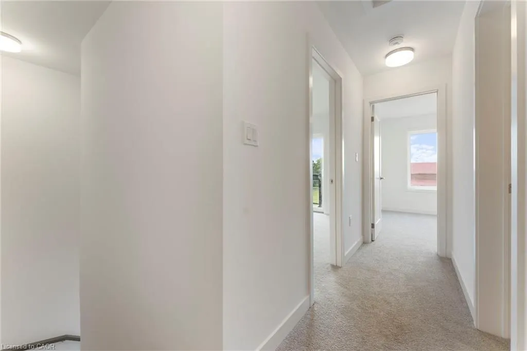 940 St. David Street N, #80